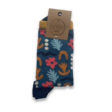 Load image into Gallery viewer, 1pk Ladies Cotton Abstract Floral Ankle Socks UK Size 4-7

